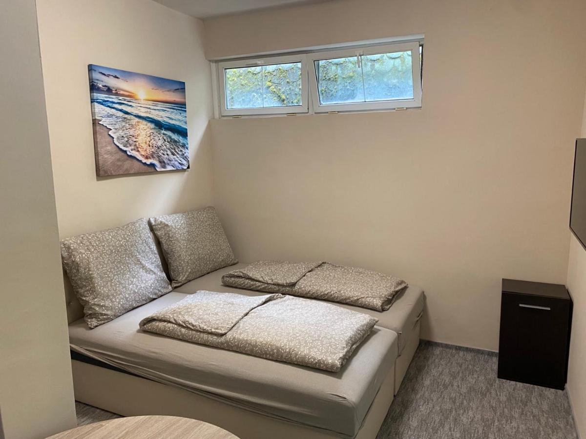 Kinizsi Udvar Apartmanház Balatonboglár Exterior foto